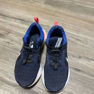 Nike Men's Athletic Shoes - Black and Blue